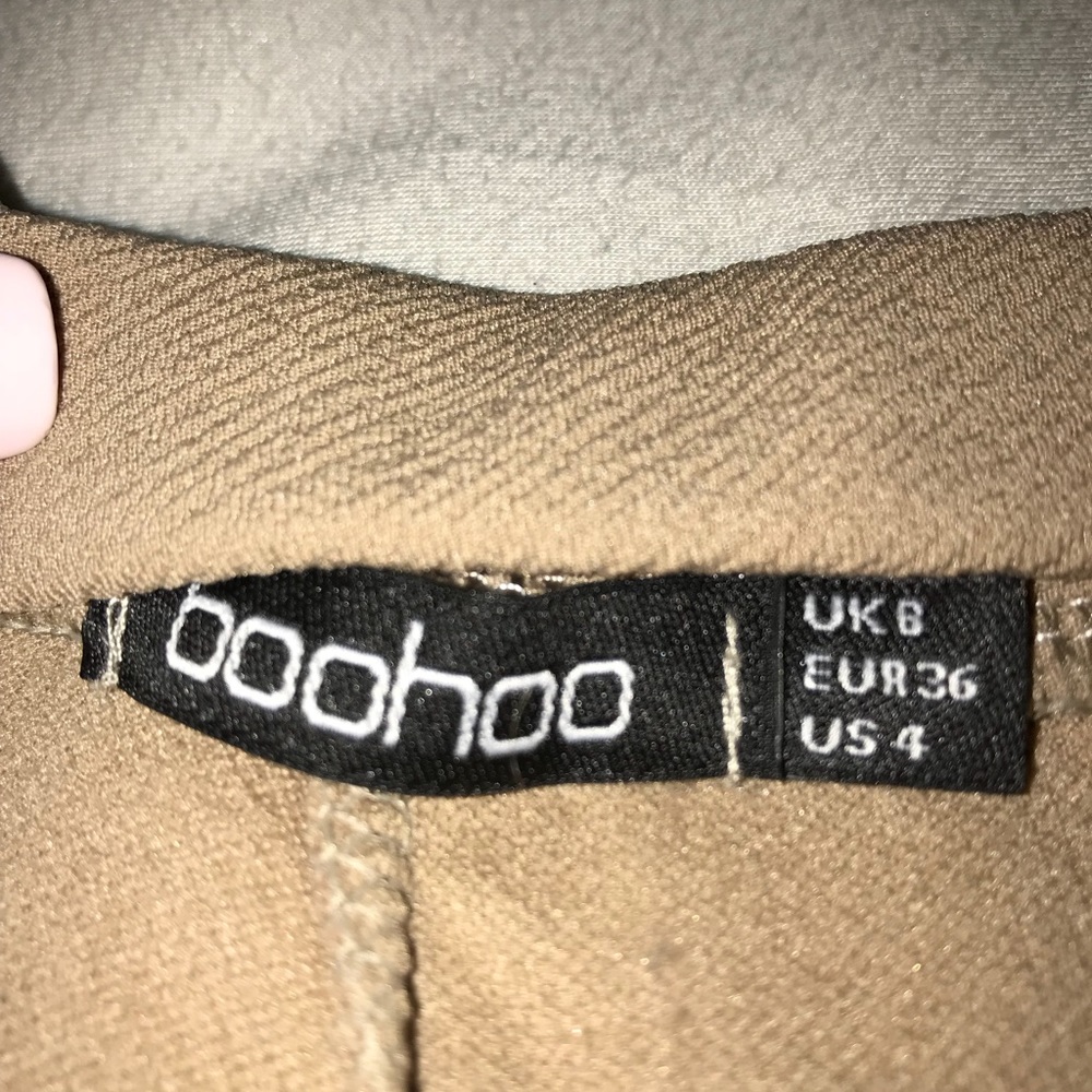 skort - Picture 2 of 3